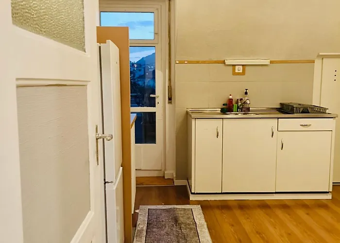 La Petite Maline Friends & Family Сьер